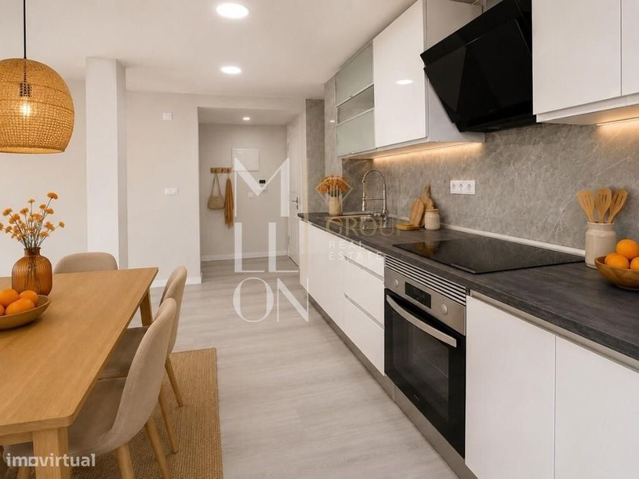 Apartamento T2 em Corroios | Totalmente Remodelado | Excelente Oportun