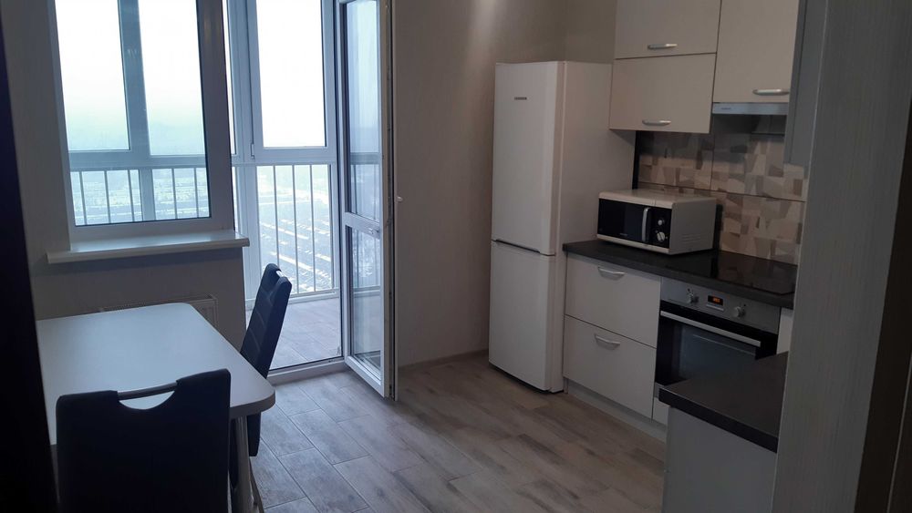 1 кімн ЖК Місто Квітів м Сирець, м Нивки, 10й , 42/15/10 БЕЗ комісії