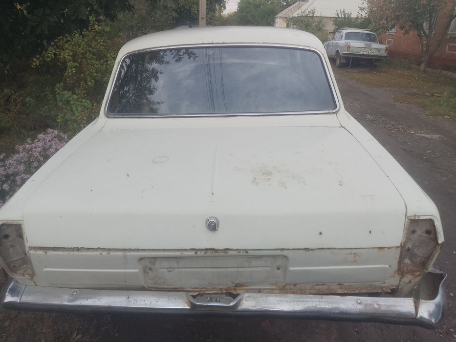 Продам капоты и стекла на ГАЗ 2410