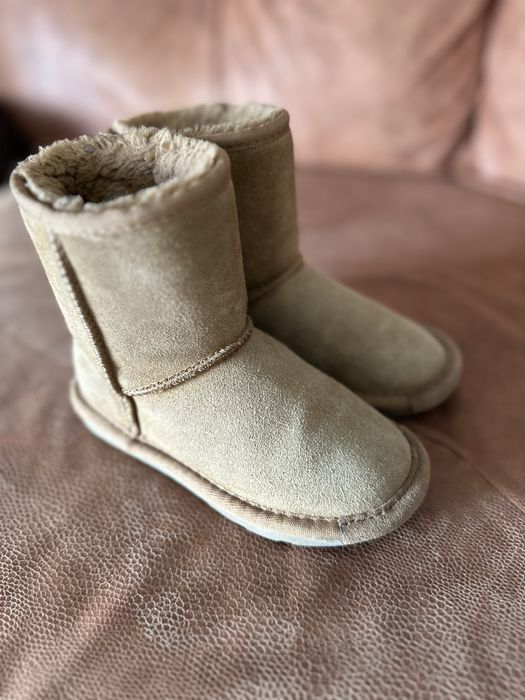 Уги next 10 27 розмір