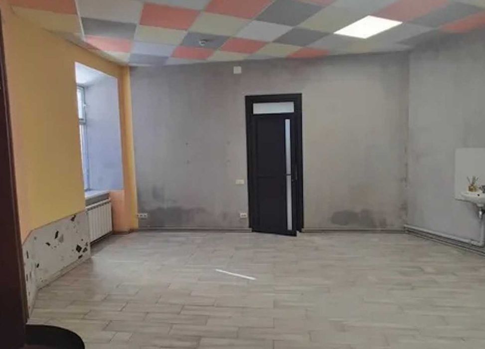 Оренда комерційного приміщення в центрі Львова, вулиця Таманська(Д.Гусак)