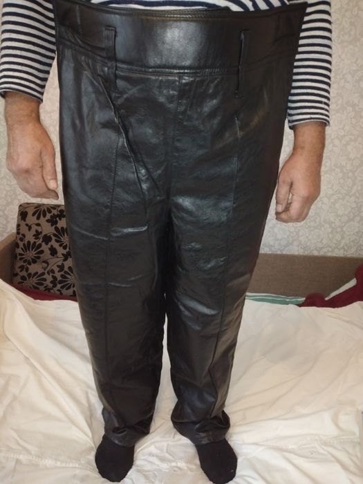 Кожаные утеплённые штаны для охотников , рыбаков , работе на улице .