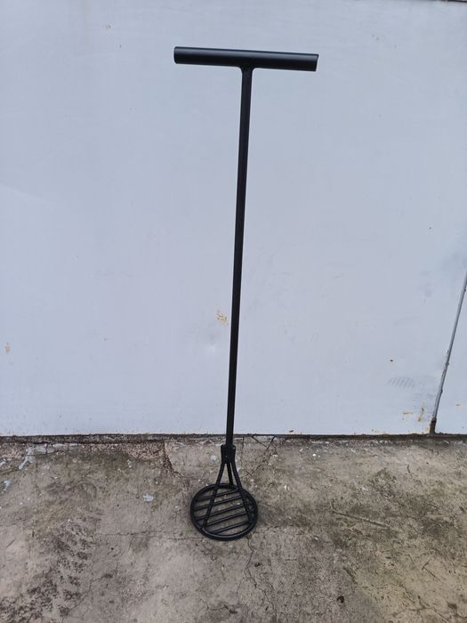 Ручна товкачка картоплі для приготування кормів тваринам та птиці