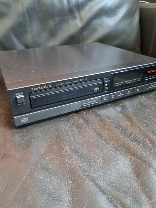 Leitor de CD Technics sl-pj11