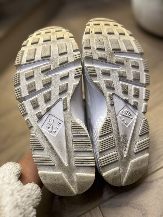 Buty trampki sneakersy NIKE HUARACHE r. 39