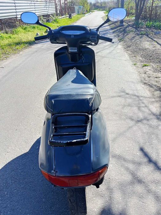 Продам скутер,Honda Lead AF 20