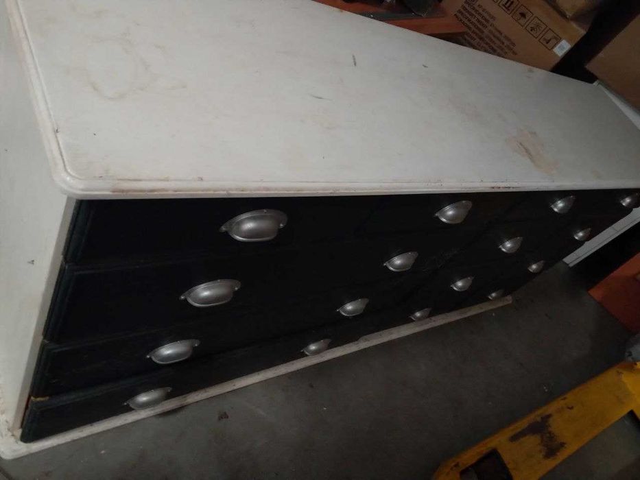 Pojemna Komoda z Mnóstwem Szuflad | Styl Vintage / Shabby Chic