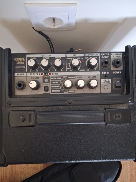 Guitarra e amplificador