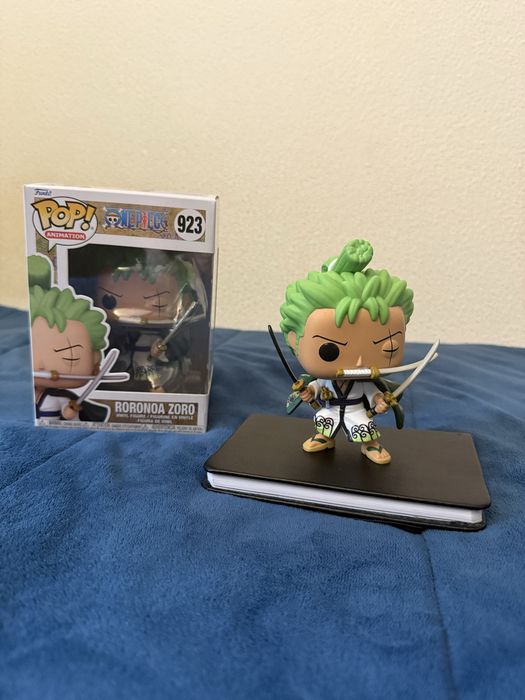 Funko pop Zoro (one piece)