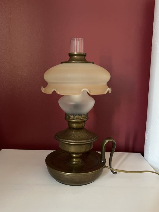 Conjunto candeeiro de teto e dois candeeiros de mesa de cabeceira