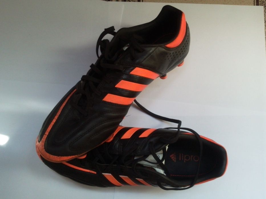 Професійні шкіряні бутси Adidas Adipure 11Pro