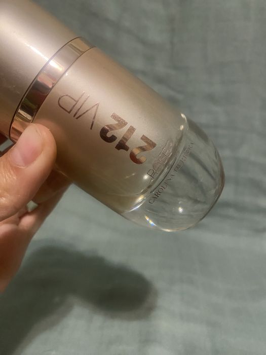 Парфуми Giorgio Armani Si,Estée Lauder, Yves Rocher, Carolina Herrera