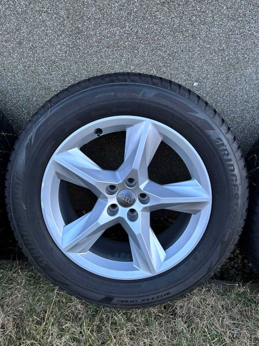 Felgi Audi Q7 4M koła zimowe 19 cali 255/55/19 Bridgestone 7mm