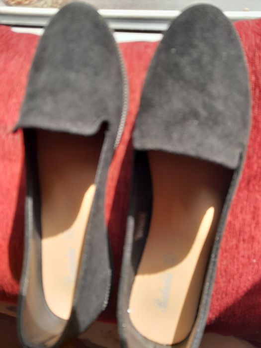 Buty  damskie zamszowe nowe