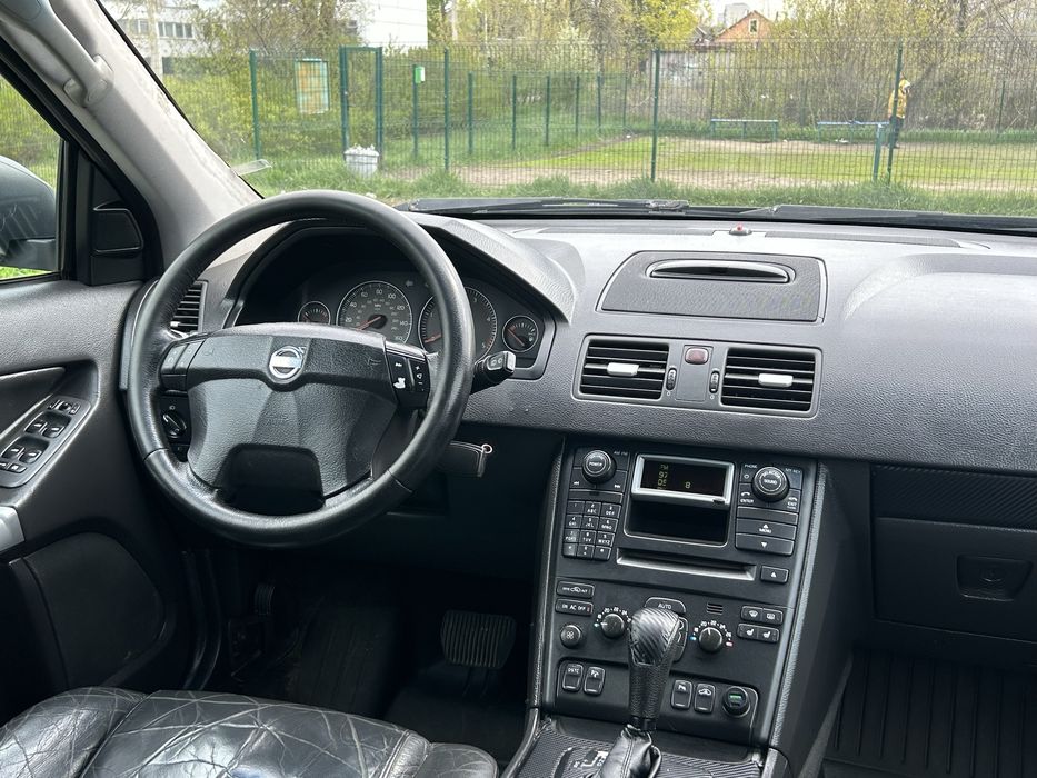 Volvo XC90 D5 2.4 дизель