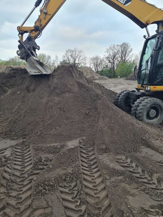 Ziemia przesiewana pod trawę, ziemia na podniesienie/wyrównanie terenu