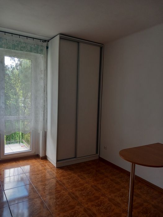 Wynajme kawalerke z balkonem