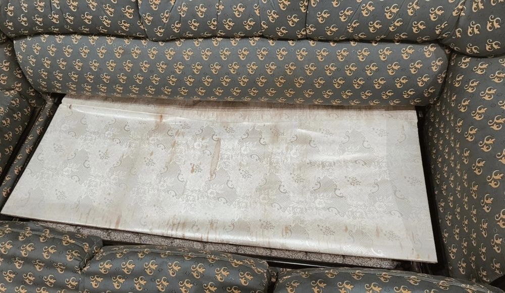 Vendo sofá cama  em bom estado
