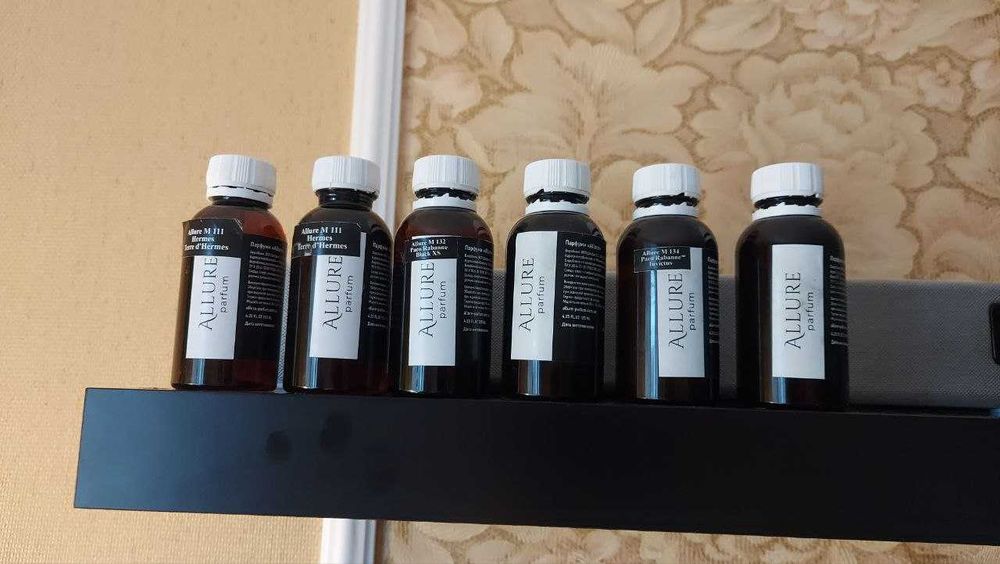 Ексклюзивні брендові засоби після гоління для чоловіків