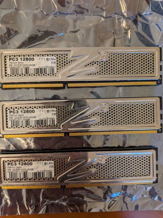 DDR3 6GB OCZ1600 memory