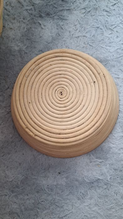 Форми з лози для хліба