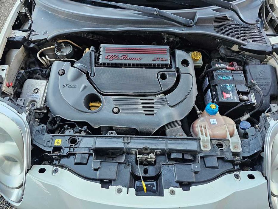 Alfa-Romeo Mito 1.3Mj DNA 85Cv 180.000Km 08/2011