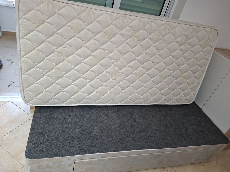 Cama sommier e colchão solteiro 2.00x100, impecável