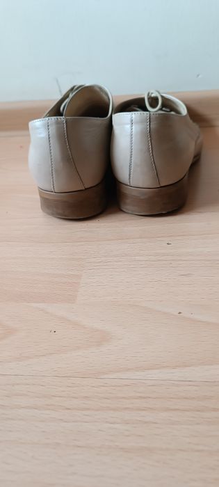 Buty do garnituru