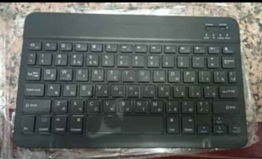 Teclado Bluetooth para tablet ou PC a bateria novo por estrear
