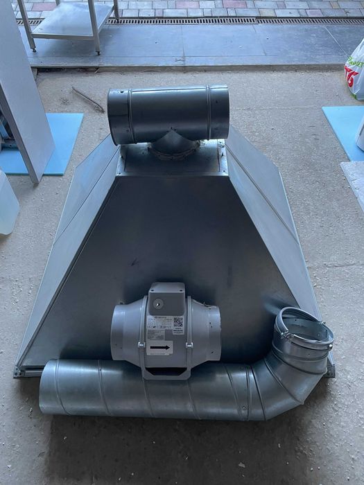 Витяжка для кухні: зонт 1×1 м + VENTS TT PRO 150 + повітропровід