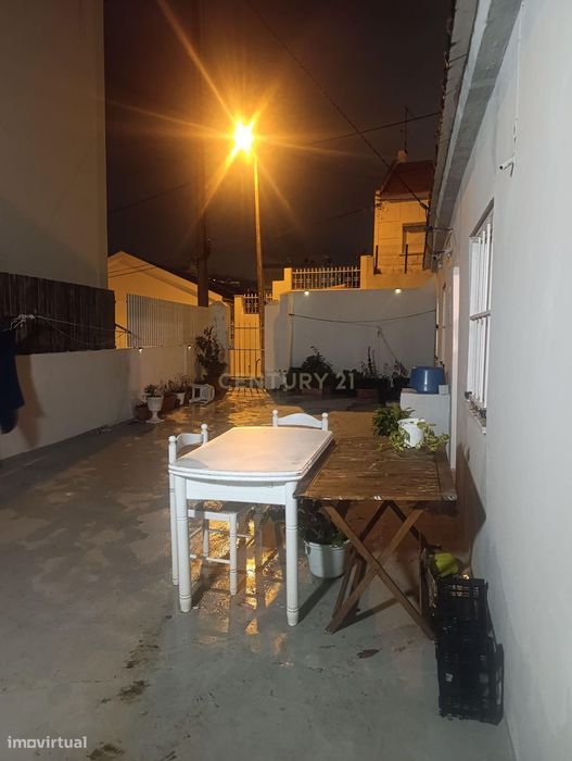Casas em Almada Laranjeiro