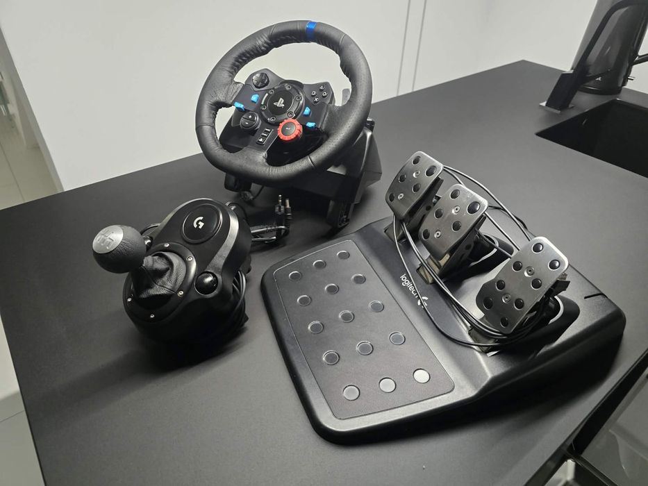 Logitech G29 PC/PS4/PS5 + shifter kierownica simracing