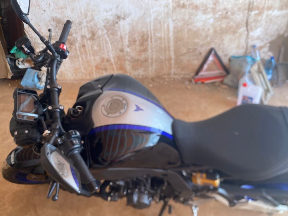 Yamaha MT-09 SP como nova