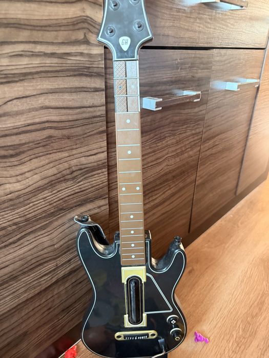 GH gitara do ps3 albo ps4 albo xbox 360