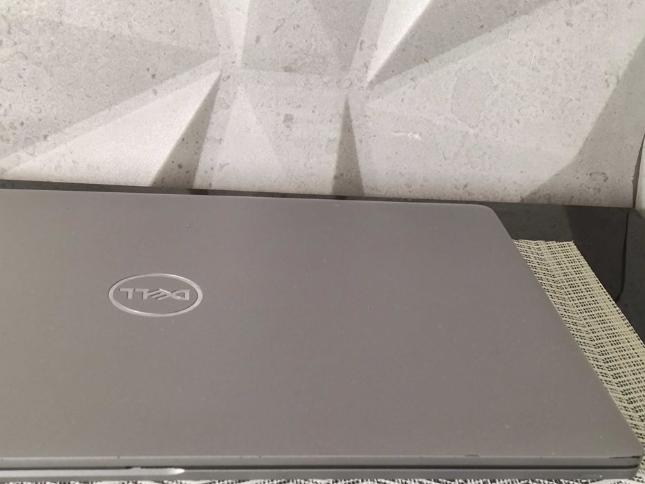 DELL LATITUDE 5520 15.6 FHD, i5-1135G7 2.4GHz, 16GB/DDR4/DYSK/SSD/256