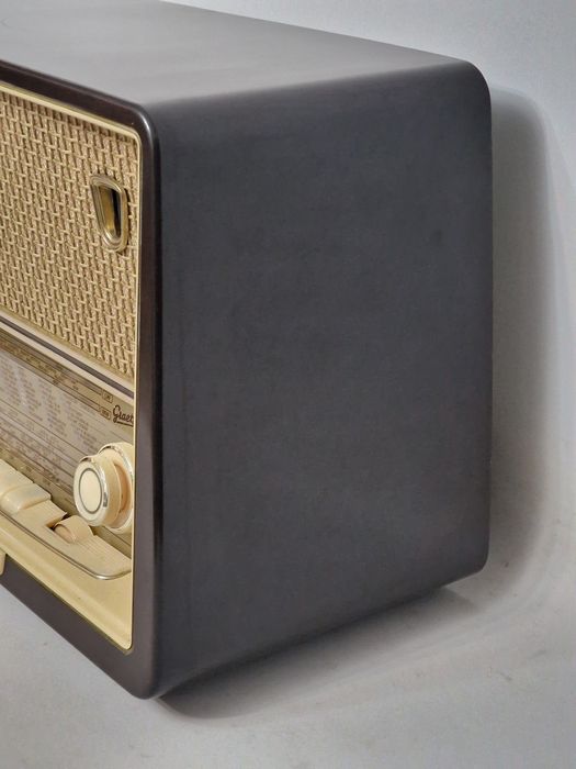 Rádio antigo reparado Graetz