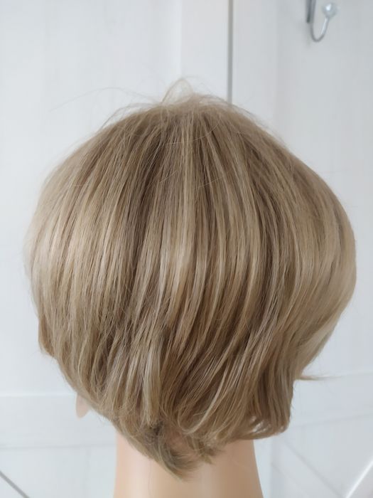 Peruka krótka nr 12