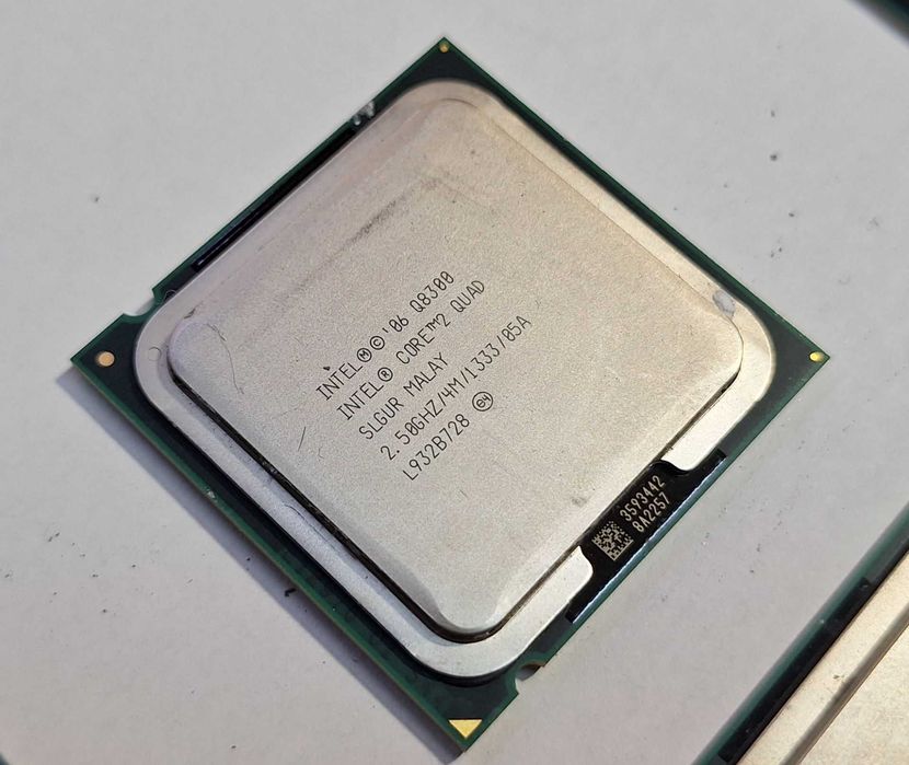 Procesory INTEL i7 4790 4x8GB ddr3