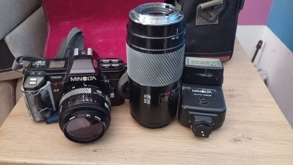Máquina fotográfica Minolta