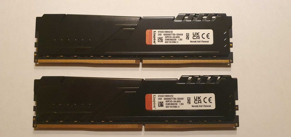 Pamięć RAM DDR4 32GB 3200MT/s CL16 Kingston FURY Beast Black XMP
