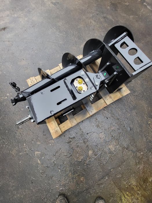 Wiertnica hydrauliczna do ziemi z mocowaniem pod szybkozłącze ms03