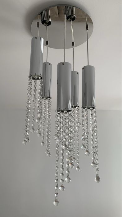 Lampa z krysztalkami