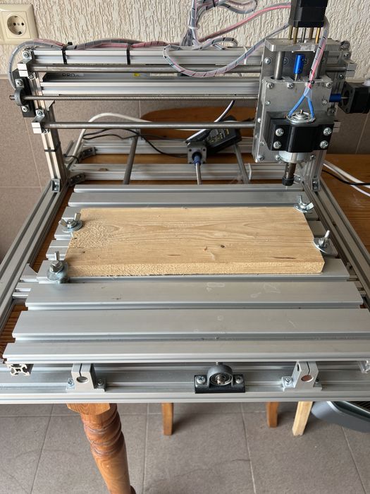 Фрезерный станок с ЧПУ