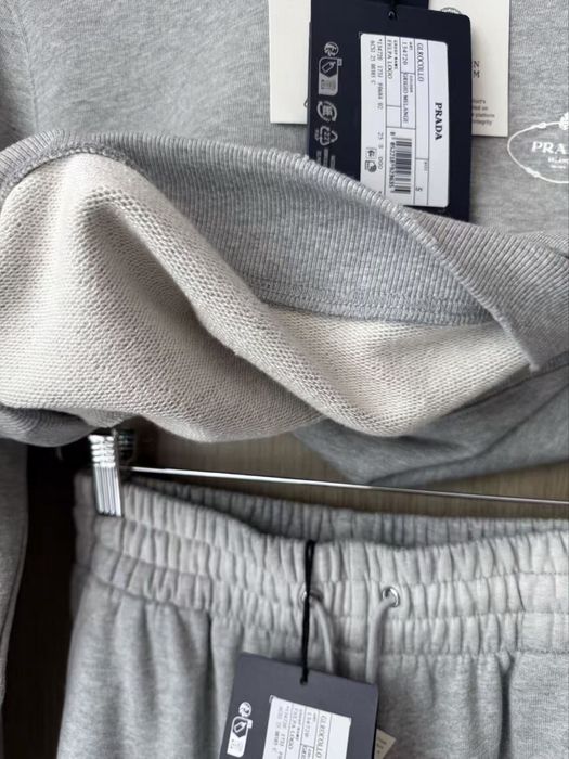 Костюм Прада Prad