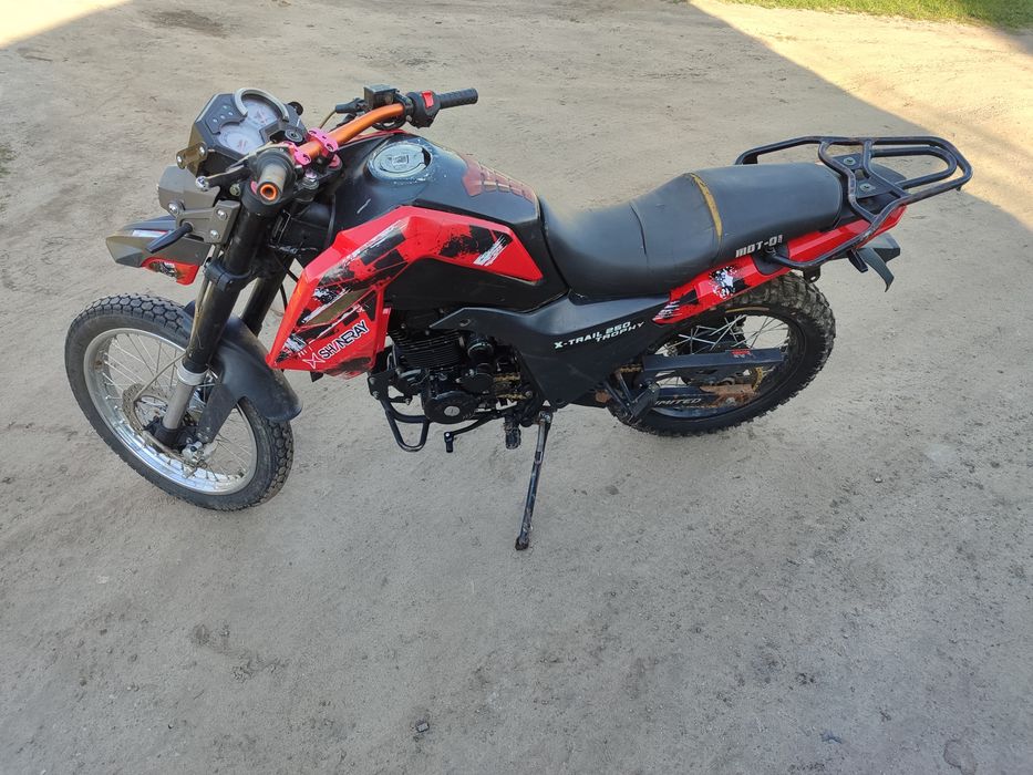 Вилка та інше на Shineray 200 250 x-trail 9A