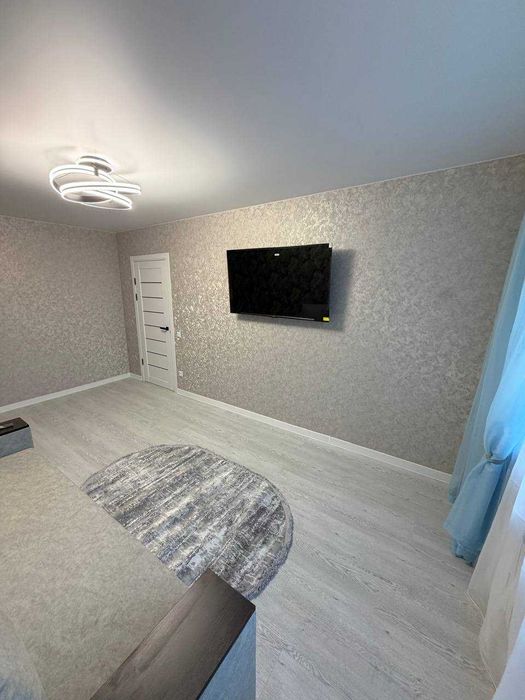Продам VIP 2-х к.кв. Салтовка, 608 мр-н, м.Студенческая с ремонтом, мебелью, техникой