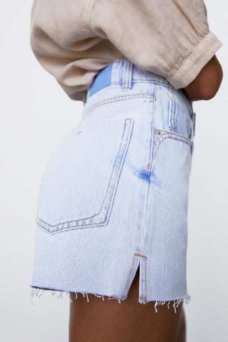 Джинсовые шорты с потертостями zara