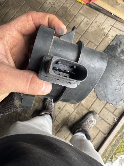 Przepływomierz bosch bmw e90/e60 2.0d 163 km