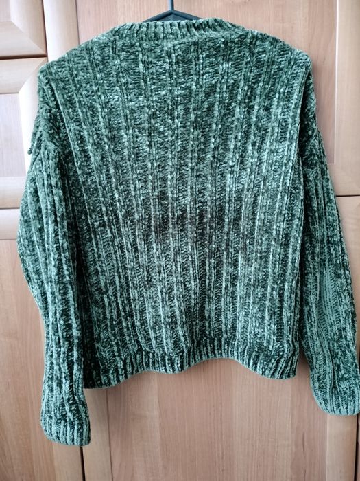 Sweter w kolorze khaki xs