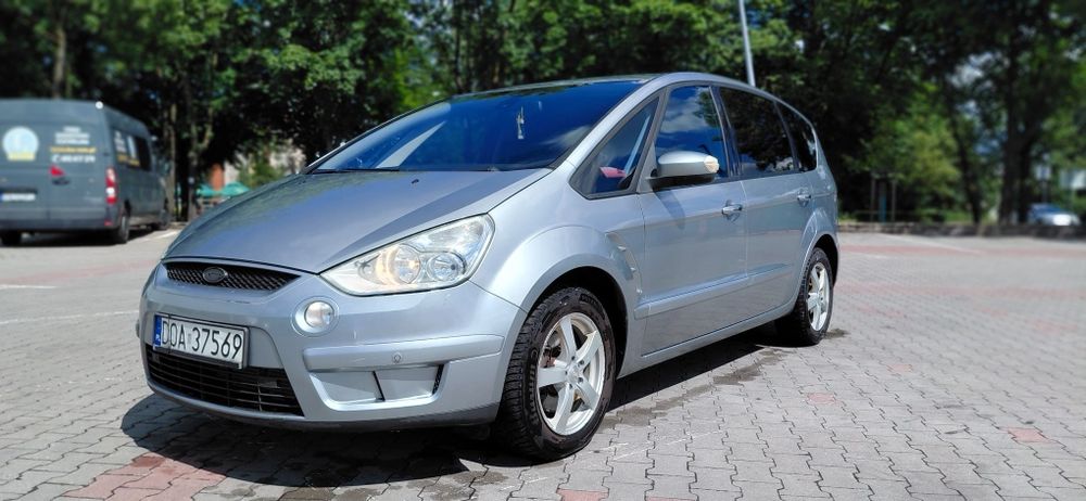 Sprzedam Ford S max  hak